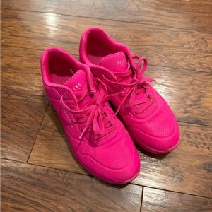 Skechers Fuchsia Athletic Shoes